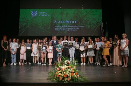 ZLATA PETICA 93 FOTO LJUBO VUKELIČ